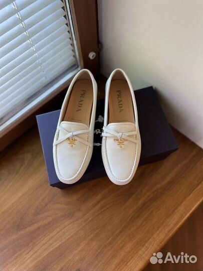 Лоферы туфли макасины женские Prada р 38,5