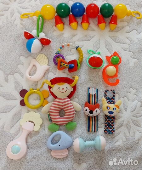 Игрушки погремушки