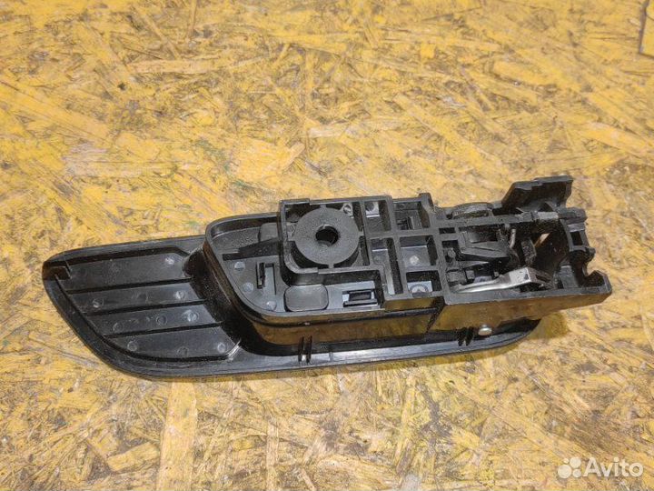 Ручка двери внутренняя передняя левая Mazda 3