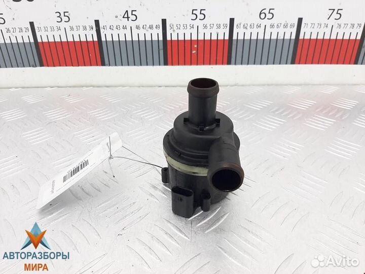 Насос антифриза дополнительный Skoda Rapid 2015