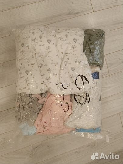 Вещи на малыша пакетом 68 размер