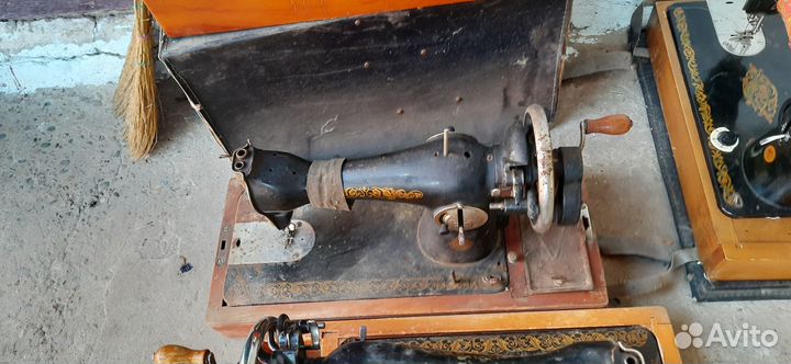 Ручная швейная машина бу