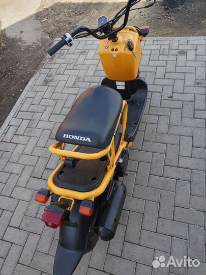 Мопед Хонда