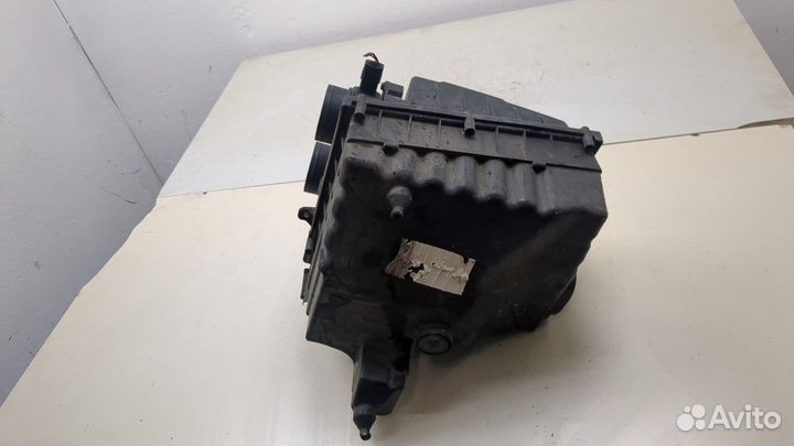 Корпус воздушного фильтра Land Rover Range Rover Sport, 2011