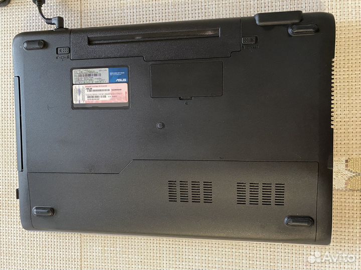 Ноутбук asus N53J