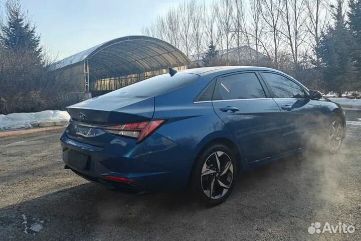 Hyundai Elantra 1.5 CVT, 2021, 26 500 км