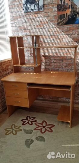 Компьютерный стол бу