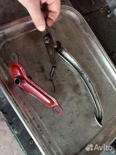 Рычаг (лапка) тормоза Ява 250-360 старуха