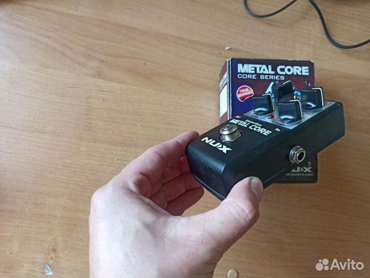 NUX metal core Distortion Гитарная педаль