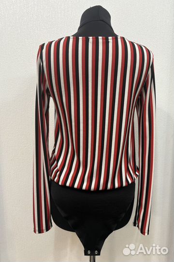 Боди bershka xs