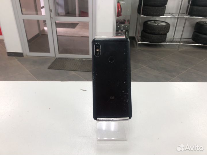 Xiaomi Redmi Note 5, 4/64 ГБ