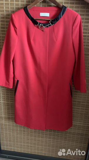 Жакет женский удлиненный, красный