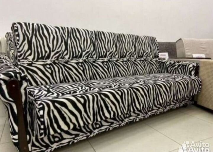 Диван# 5678