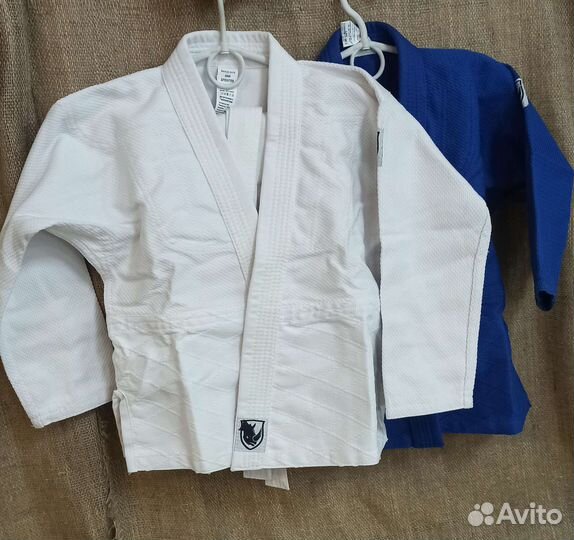 Новое кимоно дзюдо белое/синее, рост 110-182 см