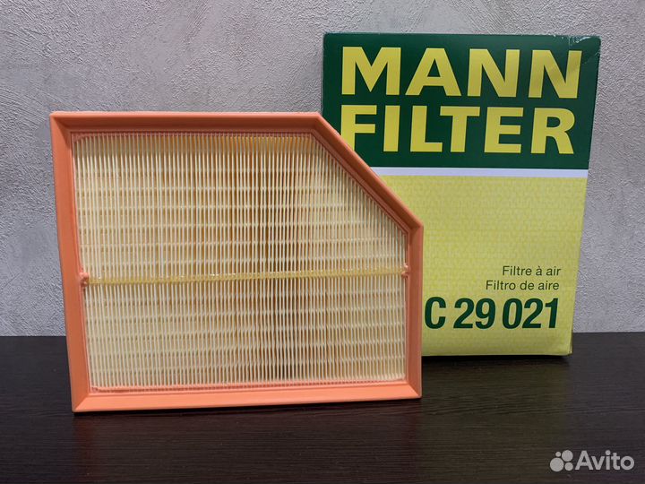 Фильтр воздушный Mann для Volvo 31370089