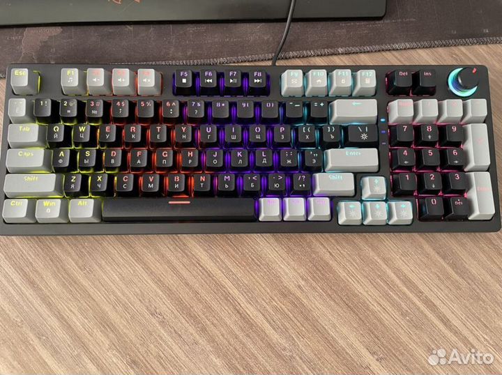 Механические клавиатуры беспроводные/проводные