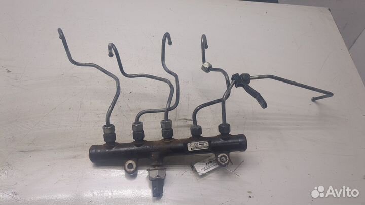 Рампа топливная Ford Kuga, 2009