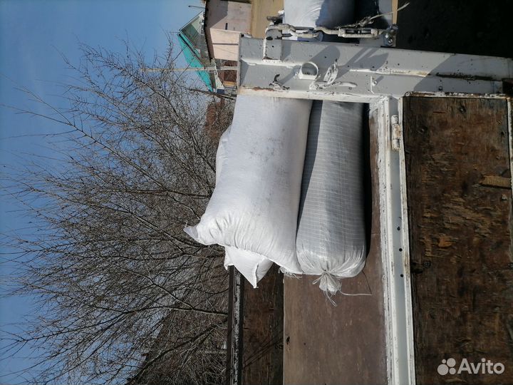 Продам перегной навоз в мешках жд район