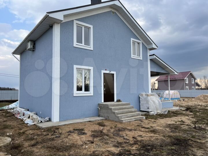 Коттедж 178 м² на участке 11 сот.