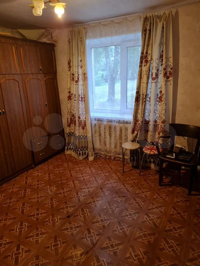 2-к. квартира, 49 м², 1/3 эт.