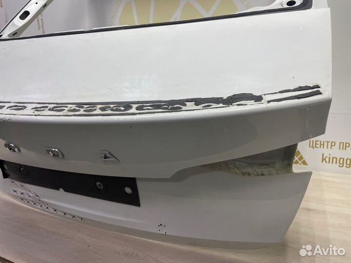 Крышка багажника Skoda Octavia A8 NN3 2019-2022