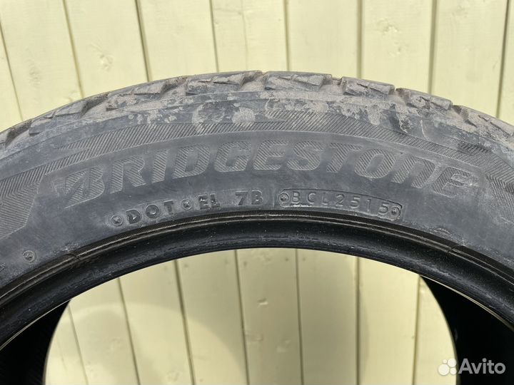 Bridgestone Blizzak DM-V2 275/45 R20 110T