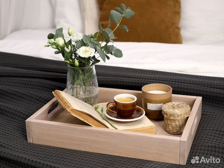 Прямоугольный поднос с фрезерованными ручками