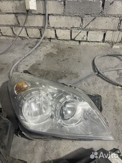 Opel astra h фара правая