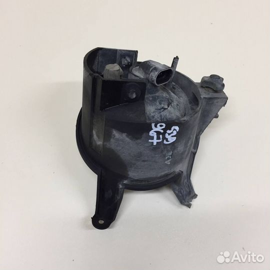 Фара противотуманная правая Kia Spectra 2001-2011