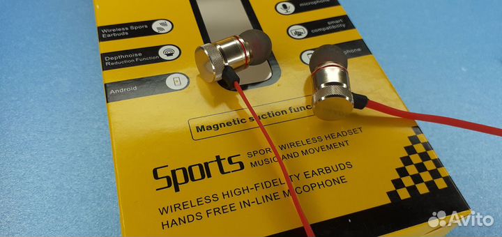 Беспроводные вакуумные наушники Sport с микрофоном