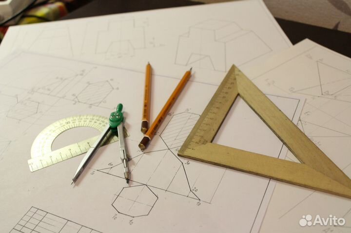 Чертежи от руки и в программах