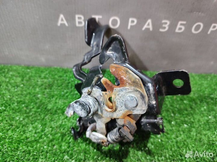 Замок капота Kia Picanto 2 1.0 G3LA 2011