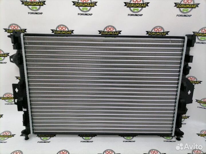 Радиатор охлаждения двигателя Ford Mondeo-Iv