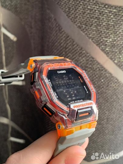 Часы Casio G-shock g-squad