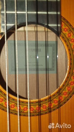 Классическая гитара yamaha c40