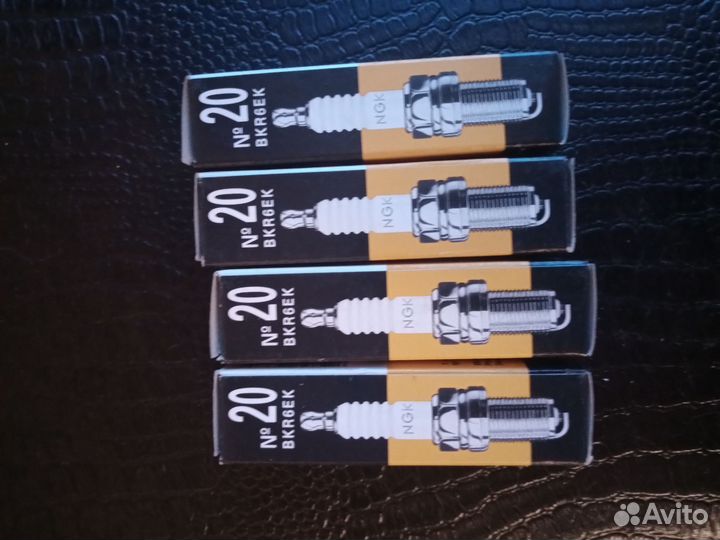 Комплект свечей зажигания NGK 6376 LFR5A-11 (4шт.)