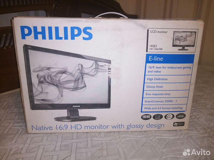 Монитор для компьютера philips