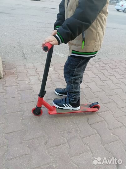 Трюковой самокат