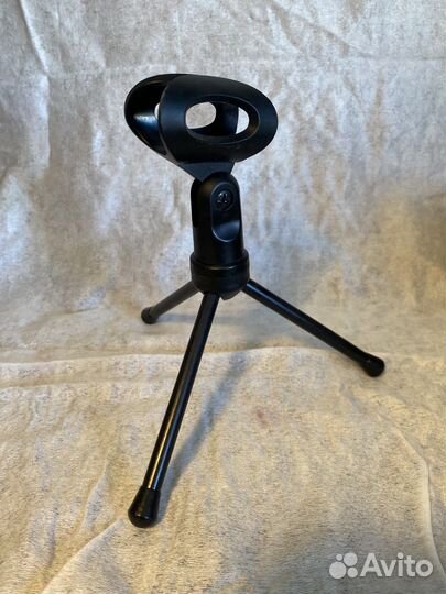 Стойка для микрофона настольная