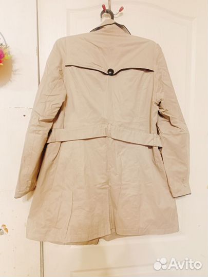 Плащ женский