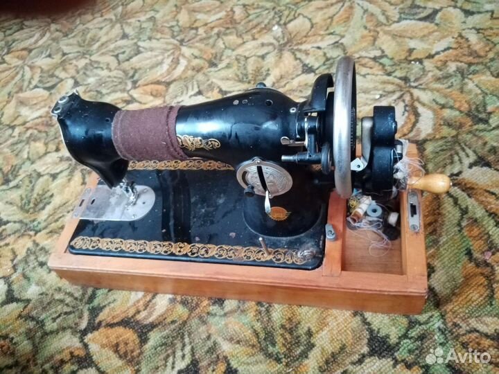 Швейная машинка пмз им.Калинина СССР