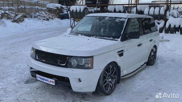 Обшивка двери багажника правая Land Rover Range Ro