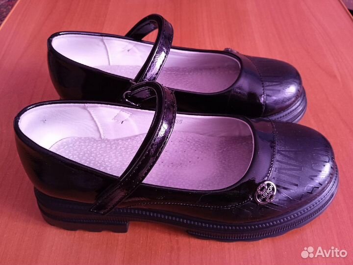 Туфли для девочки