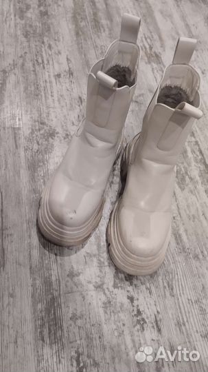Ботинки на девочку