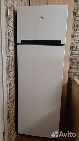 Холодильник beko