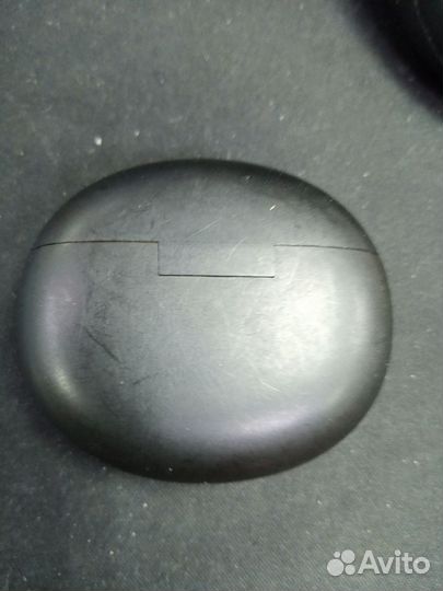 Беспроводные наушники