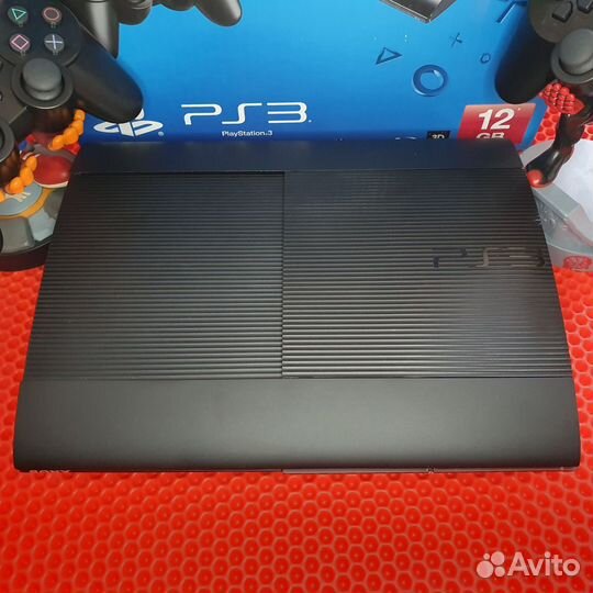 Ps3 + 30 игр и два геймпада