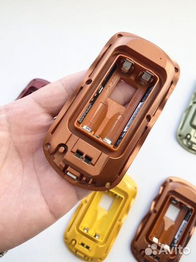 Задняя часть корпуса навигатора Garmin Oregon 300