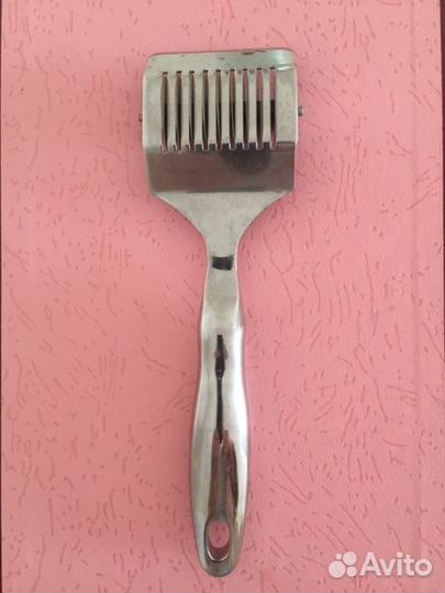 Роликовый нож для резки теста