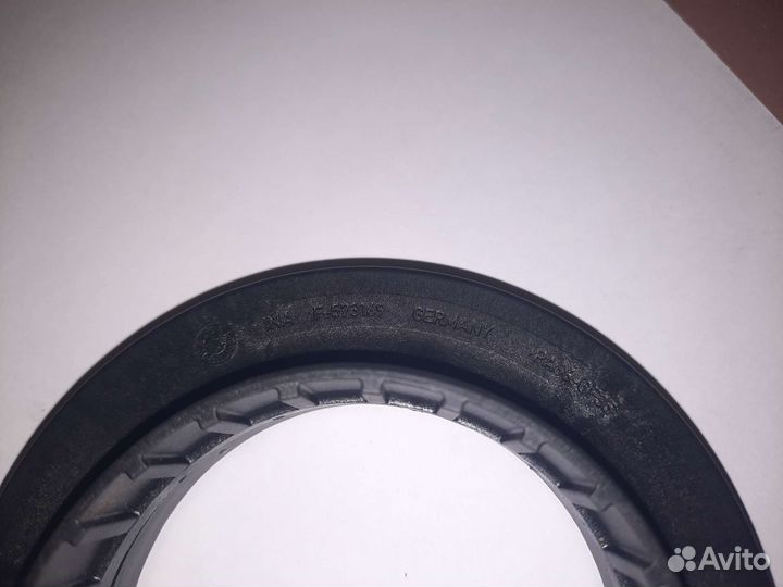 Опора амортизатора и подшик передней подвески Opel